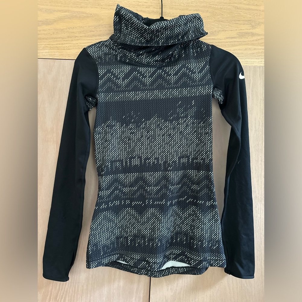 Women’s Nike Pro Dri Fit long sleeve XS top